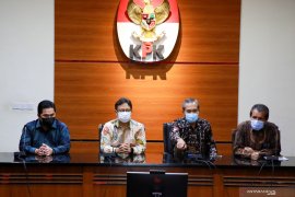 KPK buat tim bersama aparat penegak hukum dan Kemenkes awasi vaksin COVID-19