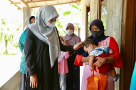 Ketua TP-PKK Banyuwangi minta para  kadernya perhatikan kesehatan ibu hamil dan balita selama pandemi