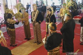 Satgas COVID-19 Surabaya temukan klaster hajatan, Jatim tetapkan 11 daerah PPKM