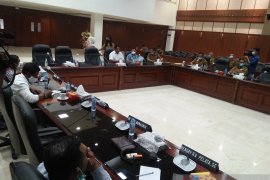 Gustu : Pelaku perjalanan antarkabupaten tidak wajib rapid tes antigen