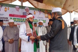 Ini pesan Tu Sop Jeunieb saat pelantikan HUDA Aceh Tamiang