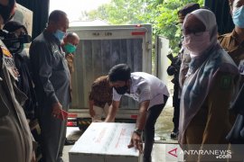 Diskes Pekanbaru terima 11.040 ampul vaksin COVID-19