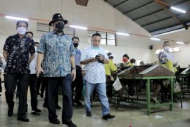 Ketua DPD nilai inovasi wisata kuliner Bandung bisa ditiru daerah lain