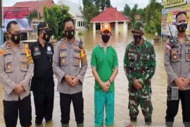 Polsek, kantor camat dan puskesmas Mataraman terendam banjir