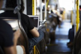 Jenis teknologi dan fitur yang diminati "savvy commuters" Jakarta