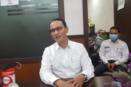 Wakil Wali Kota Mataram bangga menjadi pionir penerima vaksin COVID-19