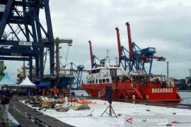 SAR operations for crashed Sriwijaya Air flight 182 halted temporarily