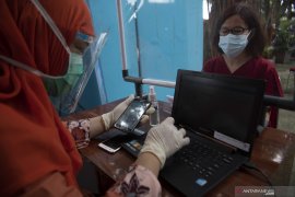 Vaksinasi Tenaga Kesehatan Di Palembang Page 2 Small