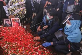 Pemakaman pramugari korban Sriwijaya Air