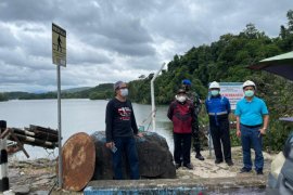 Syaifullah Tamliha pastikan debit air di Waduk Riam Kanan terkendali