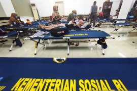 629 pengungsi korban gempa Sulbar tiba di Makassar