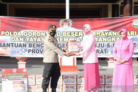 Polda Gorontalo salurkan bantuan bagi korban bencana Sulbar