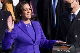 Kamala Harris dilantik sebagai Wakil Presiden AS, ukir tiga sejarah