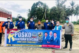 KNPI Sulsel dan Sulteng kolaborasi beri trauma healing untuk korban gempa Sulbar