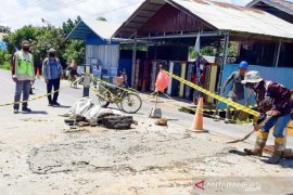 Jembatan Nasional di Desa Kapuh, HST sudah ditambal secara geotextile