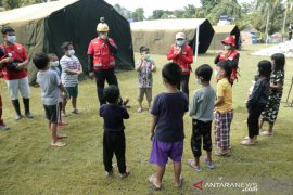 Relawan PMI kembalikan keceriaan anak penyintas gempa bumi di Sulbar