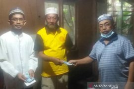 Yayasan Demang Yudha Nagara salurkan bantuan dampak banjir di HST