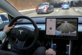 Curi dokumen rahasia Tesla, insinyur baru kerja tiga hari dipecat