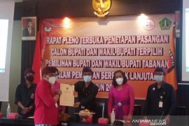 Komang Gede Sanjaya-Edi Wirawan ditetapkan jadi Bupati-Wabup Tabanan