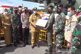 Pesawat Hercules mengangkut bantuan kemanusiaan Sultra ke Sulbar