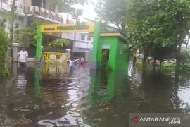High tide potentially causes flooding: BPBD Banjarmasin