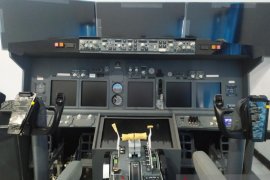 SMK Penerbangan Cakra Nusantara Denpasar miliki Simulator Boeing 737-800 NG-K