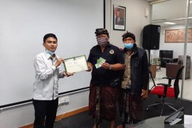 Seluruh pengurus Desa Adat Biaung-Klungkung resmi jadi peserta BPJAMSOSTEK