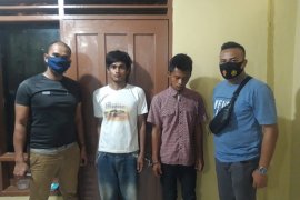 Polsek Sei Bingai amankan dua pencuri handphone