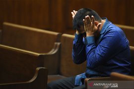 Mantan panitera PN Jakut didakwa cuci uang capai Rp40,133 miliar