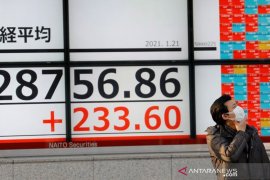 Minyak picu ketakutan inflasi, saham Asia jatuh ke terendah 1 tahun