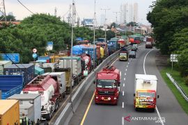 Dua jalur Tol Surabaya-Gempol mulai dibuka