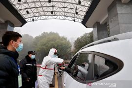 Beijing bantah lembaga penelitian di Wuhan ciptakan virus COVID-19