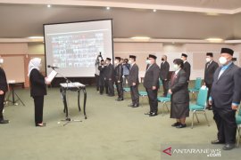 Bupati lantik 400 lebih PNS di Pemkab Bogor secara virtual