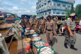 PKL Parit 10 masih membandel, Satpol PP Inhil kembali turun tangan