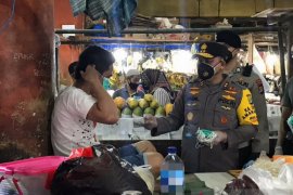 Kemarin, cek prokes di pasar sampai dukungan untuk AHY