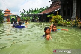 Banjir Rendam Enam Desa Di Kudus Page 1 Small