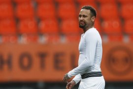 Neymar tau kapan hentikan kebiasaan berpesta