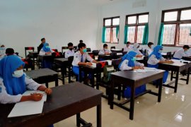 Belajar tatap muka maksimal di Mataram empat kali seminggu