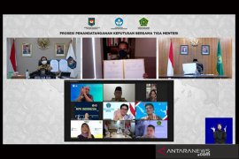 Tiga menteri terbitkan SKB tentang seragam sekolah