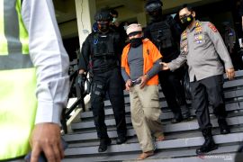 Tersangka teroris diberangkatkan ke Jakarta