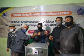 Dosen UMM percepat budi daya maggot dengan teknologi mesin