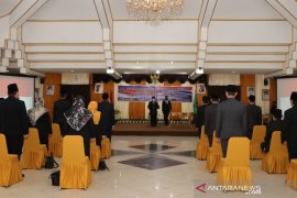 31 pejabat administrator dan dua pejabat fungsional Pemkab HSS dilantik