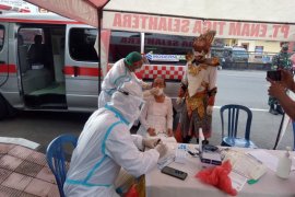 Kadiskes Bali: Hipertensi jadi penyebab dominan nakes tak divaksin