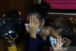 Prostitusi daring bawah umur