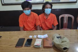 Simpan sabu dalam topi, dua nelayan ditangkap Polisi Tanah Merah