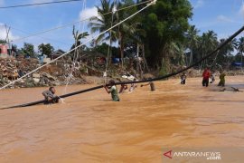 HST Police and PT Sinarmas build clean water network in Waki