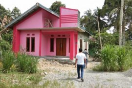 Kementerian PUPR rangkul BNI salurkan dana bedah rumah di Riau