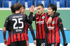 Frankfurt perpanjang catatan kemenangan setelah menaklukkan Hoffenheim  3-1