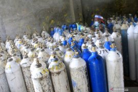 Legislator nilai RS di Kupang tak miliki manajemen stok tabung oksigen