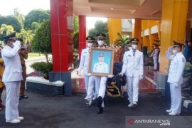 6 pejabat  korban bus masuk jurang sudah membaik, satu diantaranya pilih tetap di RS